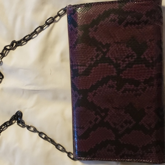 White House Black Market Clutch - Picture 4 of 4